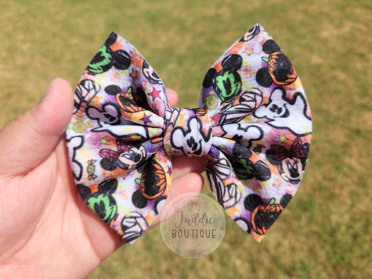 D I S N E Y HALLOWEEN